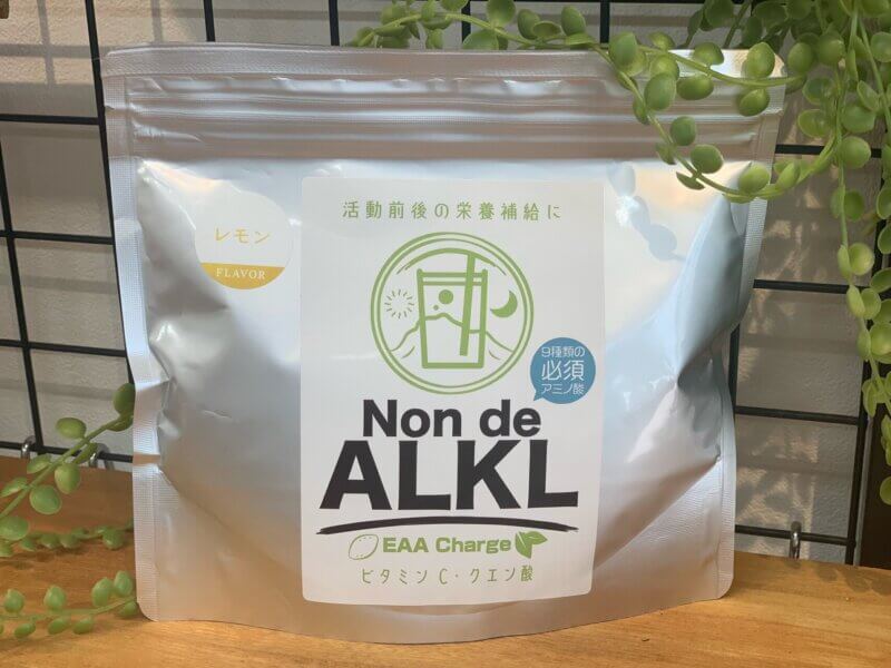 Non de ALKL EAAチャージ レモン風味