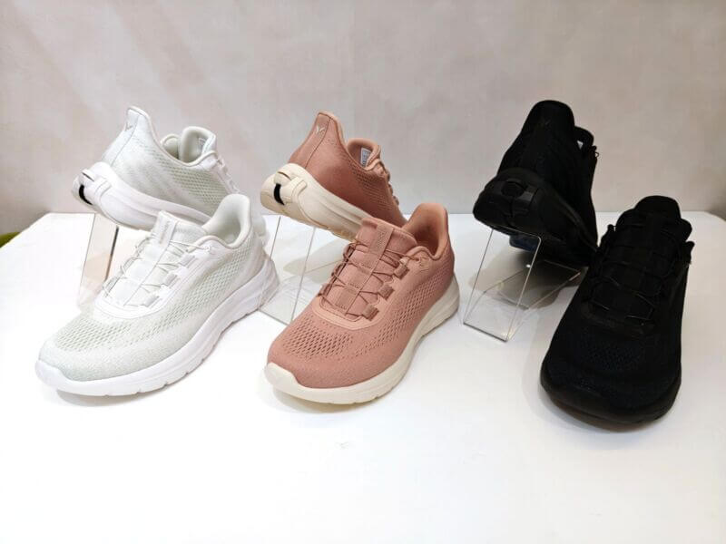 大人気ハンズフリーシューズ！