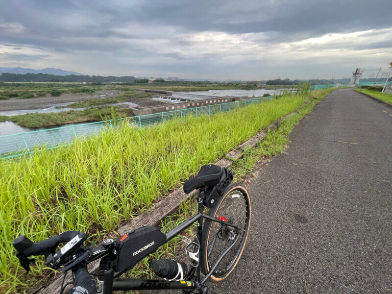 自転車のボトルには、EAAチャージ！