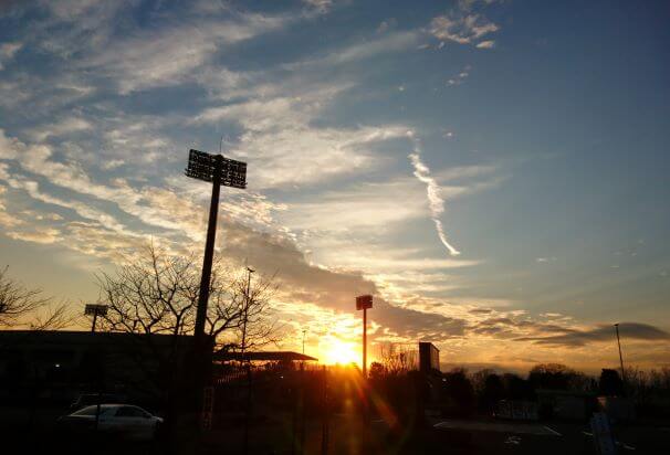 ギオンスタジアムの夕日